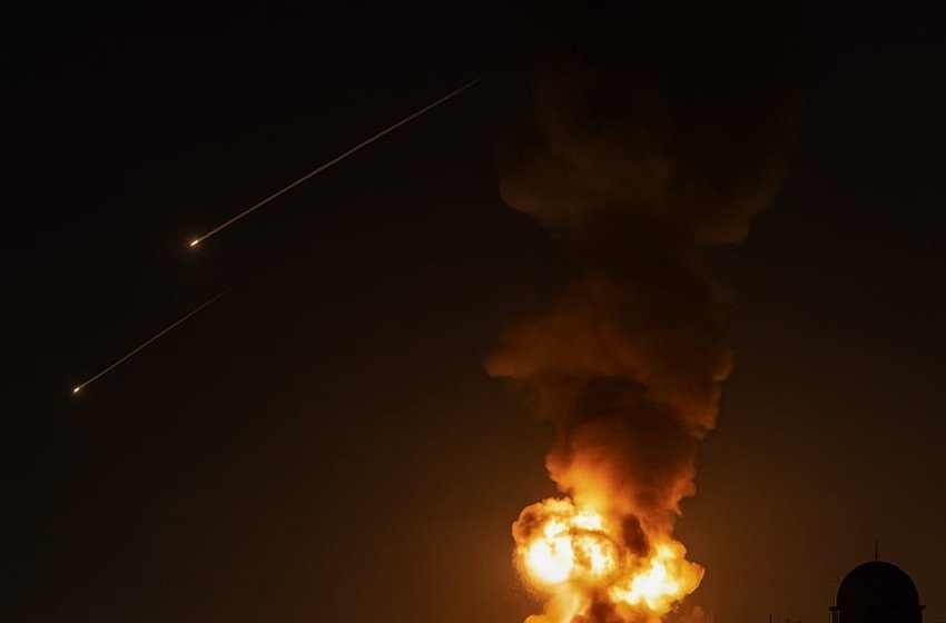 EUA atacam o Irã em ofensiva contra instalações nucleares e aumenta a tensão no Oriente Médio