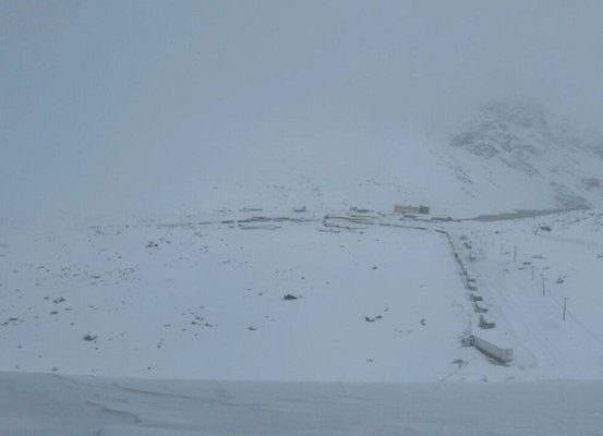 Nevasca deixa 19 turistas brasileiros presos em estrada no norte do Chile