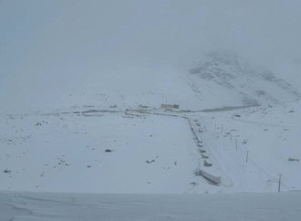 Nevasca deixa 19 turistas brasileiros presos em estrada no norte do Chile